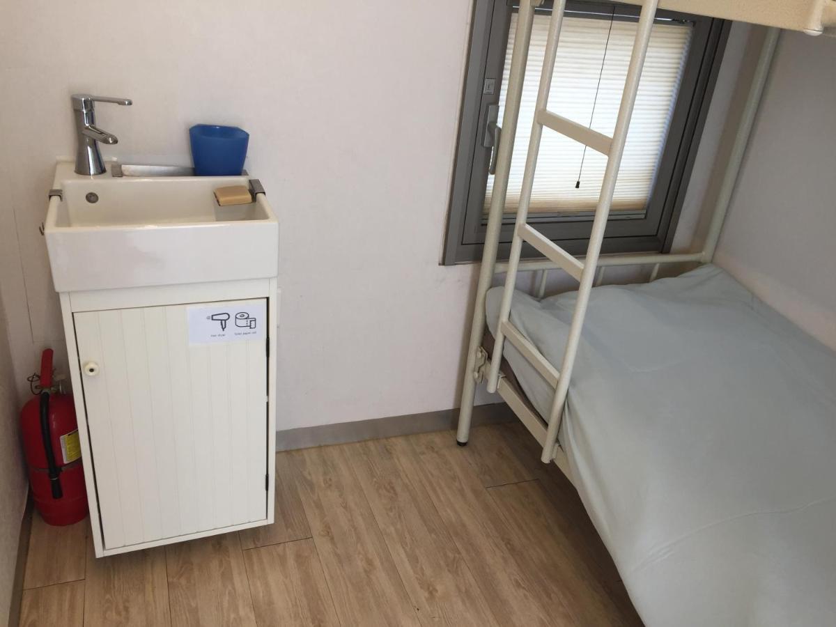 Inside Busan Hostel Eksteriør billede